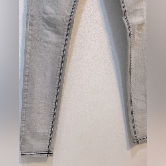 PINK AVE Boutique Grey Washed with Black Stitching skinny jeans. Size 3 - Picture 2 of 10